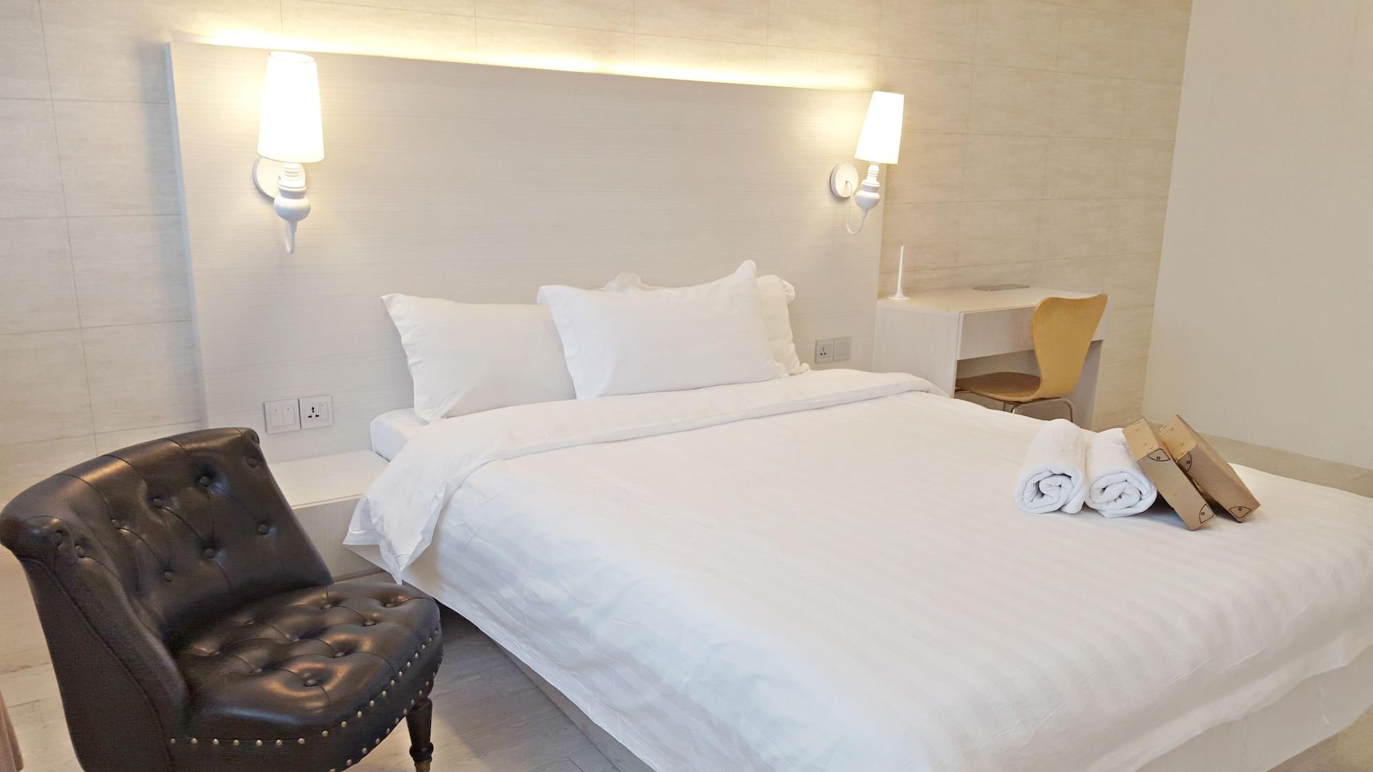 Creator Hotel Kulai Eksteriør billede