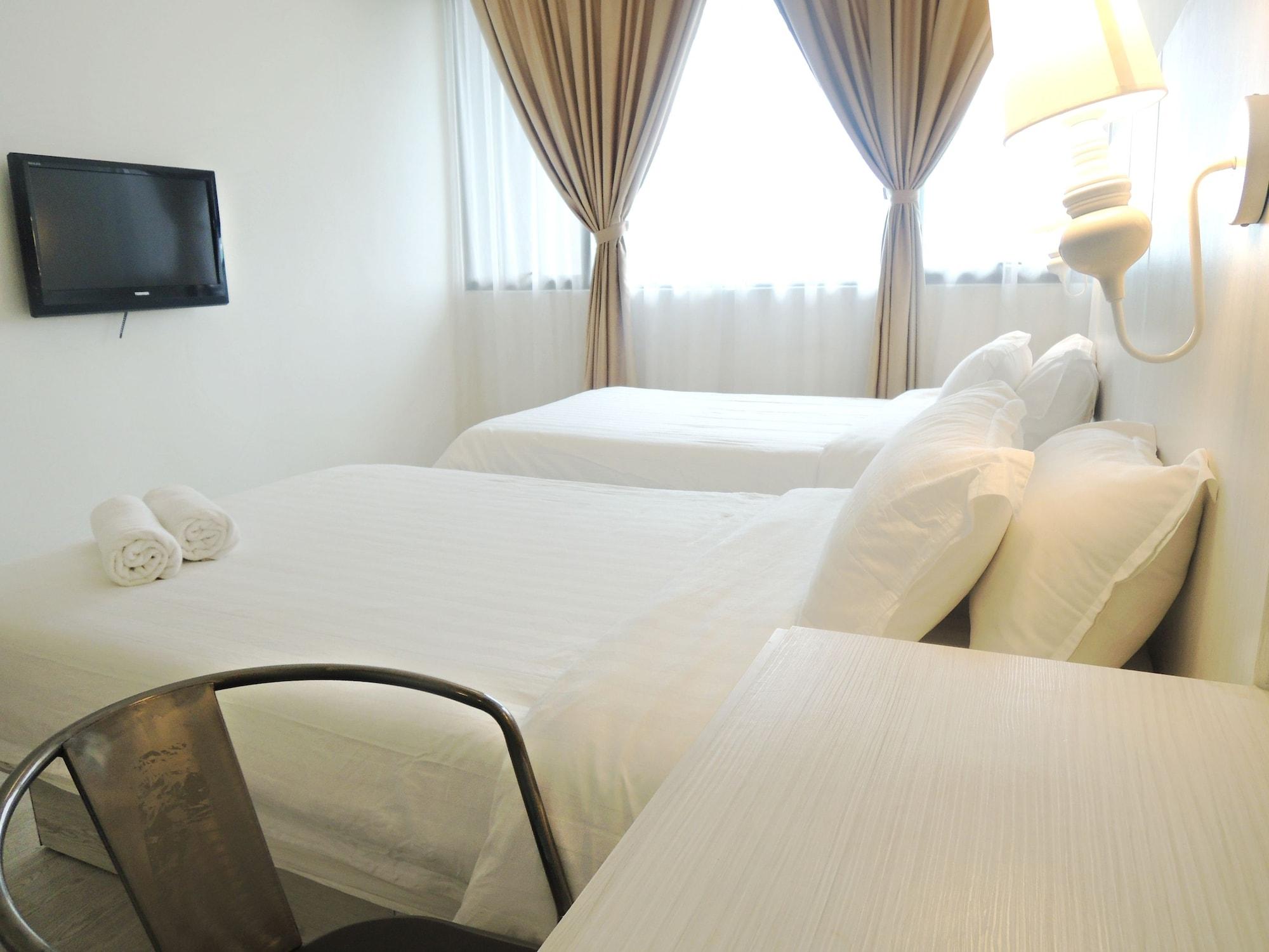 Creator Hotel Kulai Eksteriør billede