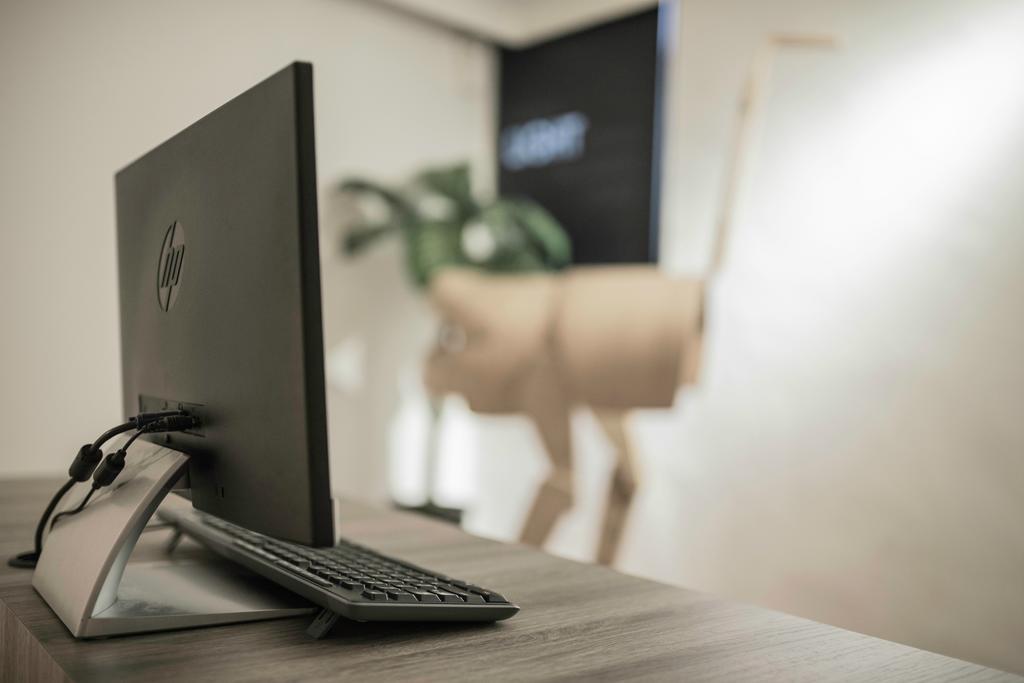 Creator Hotel Kulai Eksteriør billede